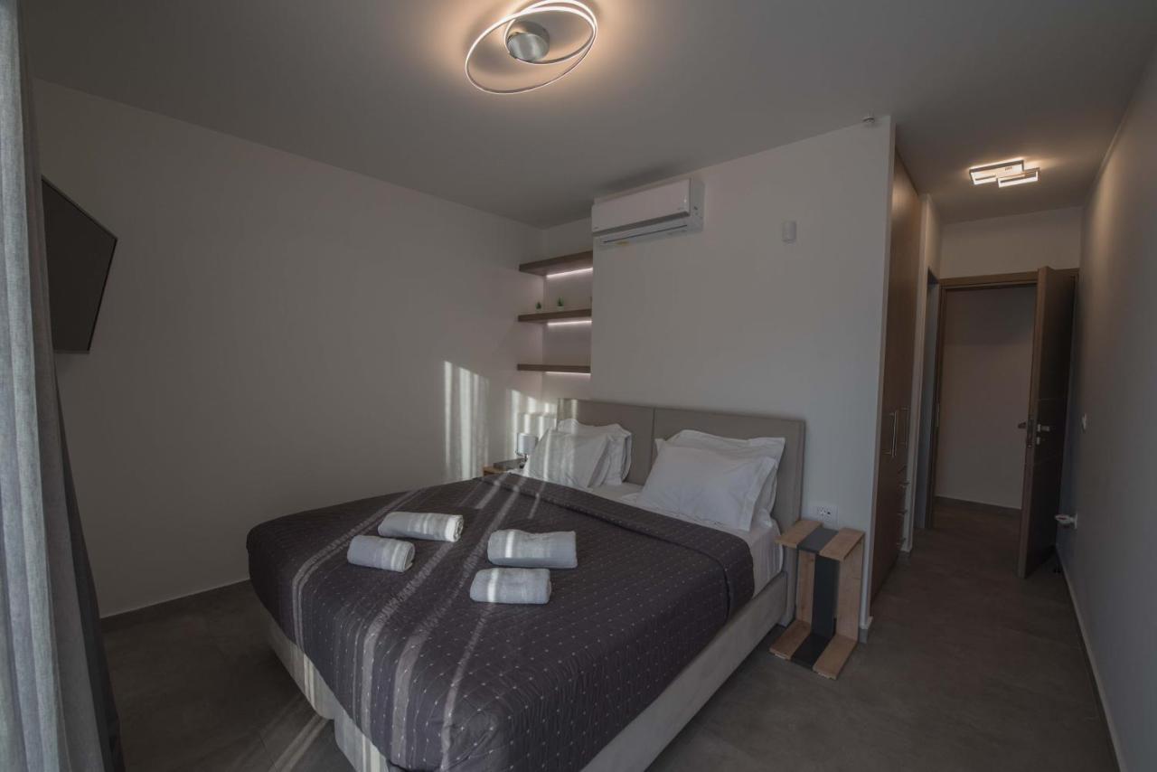 Mr Grey Luxury Villa Spartokhórion Екстериор снимка